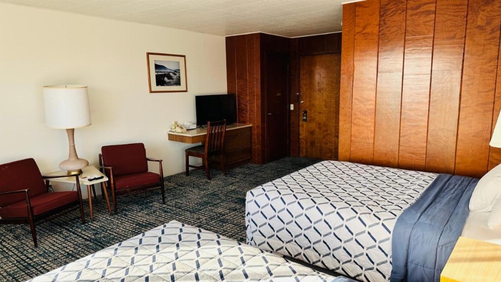 Room image 3